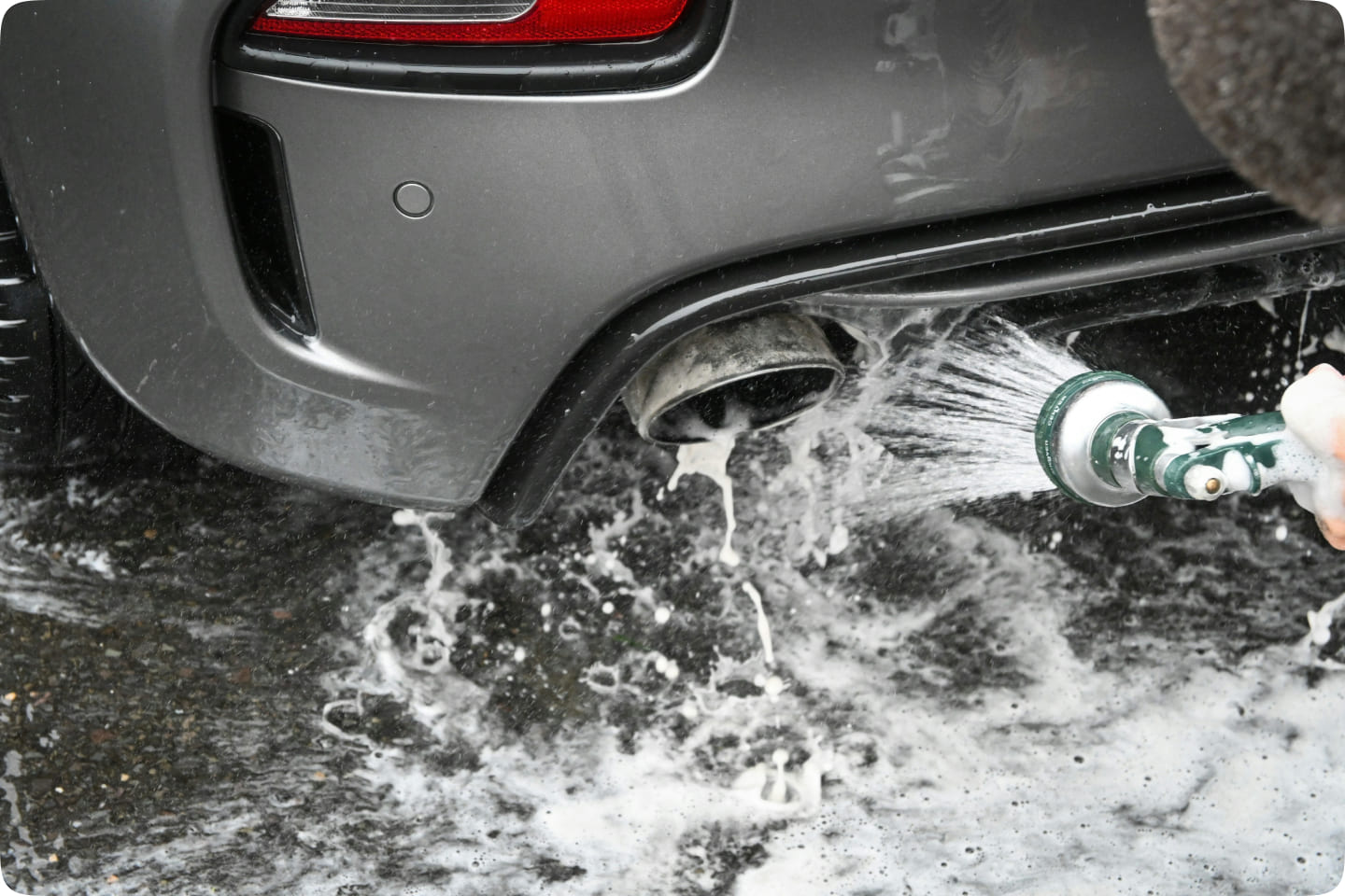 Handwäsche Auto Außenreinigung professioneller Service